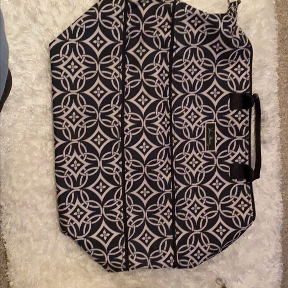 VERA BRADLEY large tote black and white :)